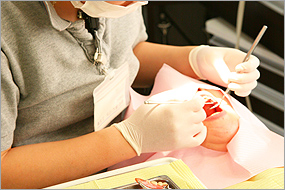 歯科衛生士、技工士がインプラント治療の経験がある
